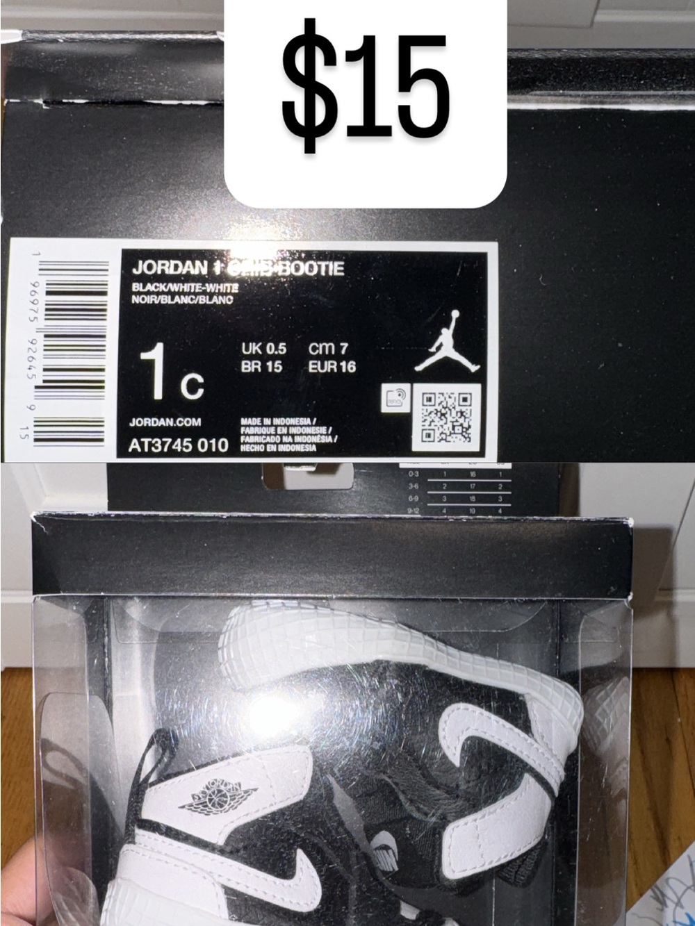 Jordan Black & White Baby Crib Bootie
